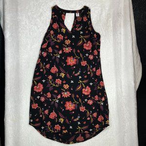 Old Navy lightweight Floral Dress size XS.